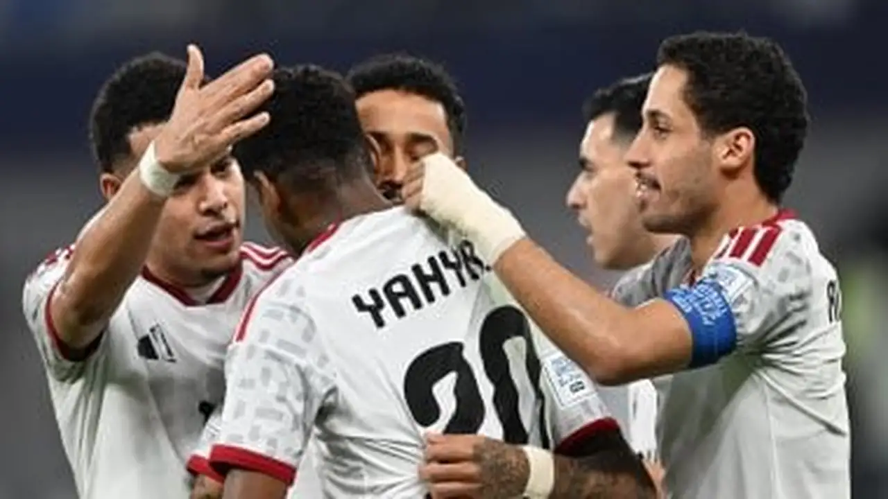 موعد وتفاصيل مباراة الجزائر والإمارات في كأس العرب 2025 والقنوات الناقلة